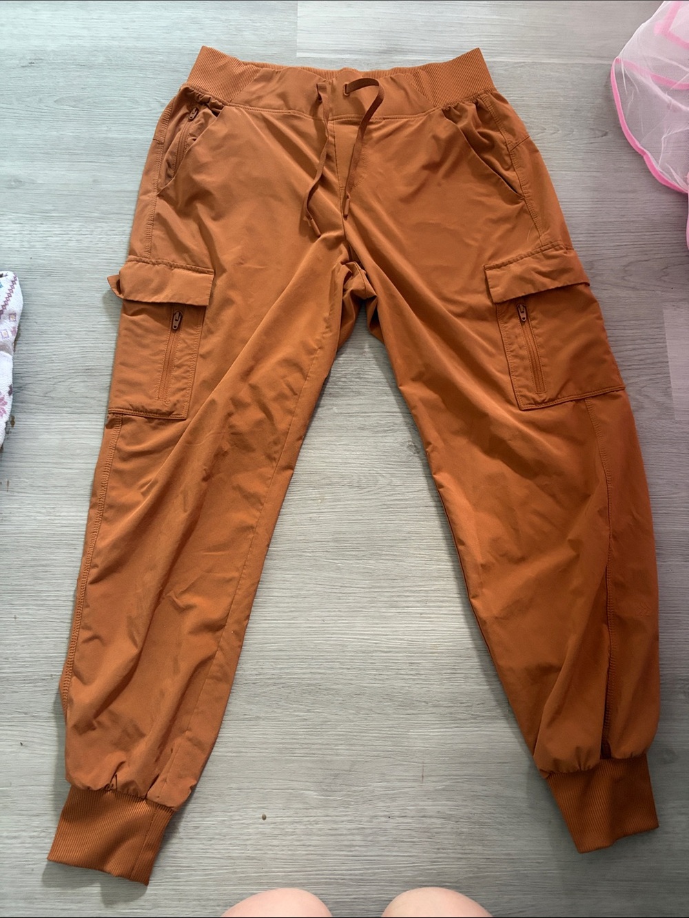 all in motion Rust Orange Cargo Joggers with Drawstring Waist - Picture 1 of 8